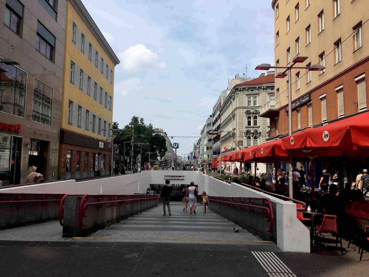 NEAR CITY CENTER TOP LOCATION - FEEL THE KLIMT No2 近维也纳市中心总火车站顶级位置温馨公寓 - 感受克林姆2号 外观 照片