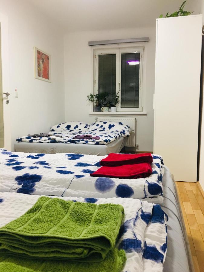 NEAR CITY CENTER TOP LOCATION - FEEL THE KLIMT No2 近维也纳市中心总火车站顶级位置温馨公寓 - 感受克林姆2号 外观 照片